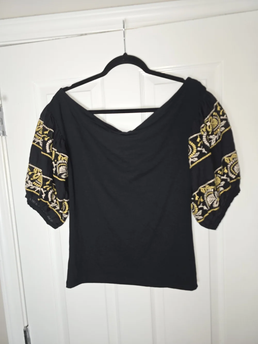 Free People Boho Black Women's Off-Shoulder Top with Embroidered Puff Sleeves M
